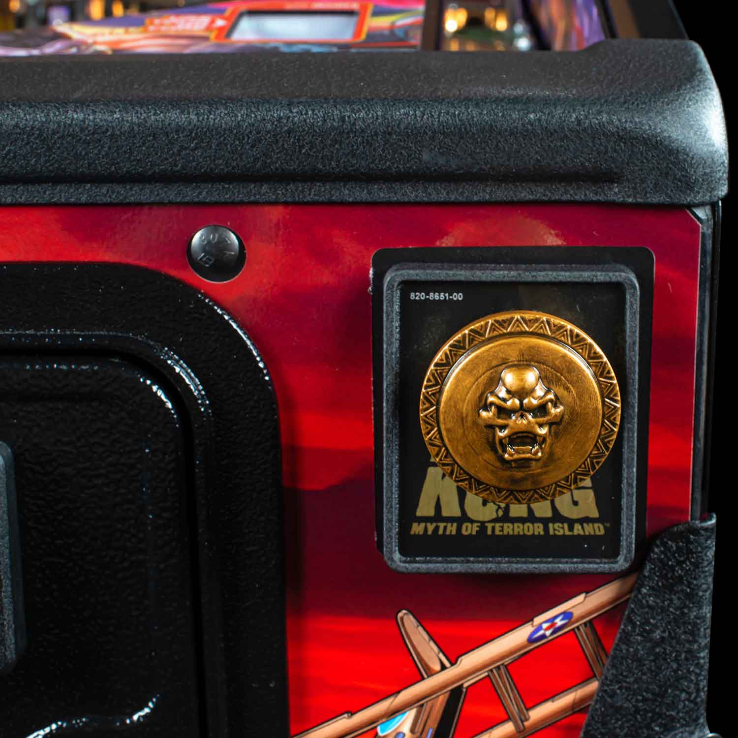 stern-pinball-king-kong-original-accessories-shooter-knob-2